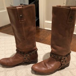 Camel color Frye Boots w/ stud detailing - size 10